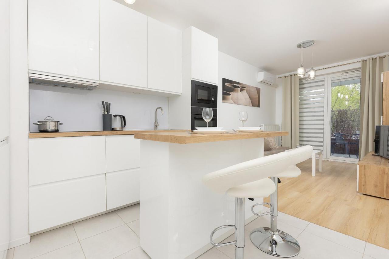 Apartment With Ac Warsaw Mokotow Business Centre By Noclegi Renters Экстерьер фото