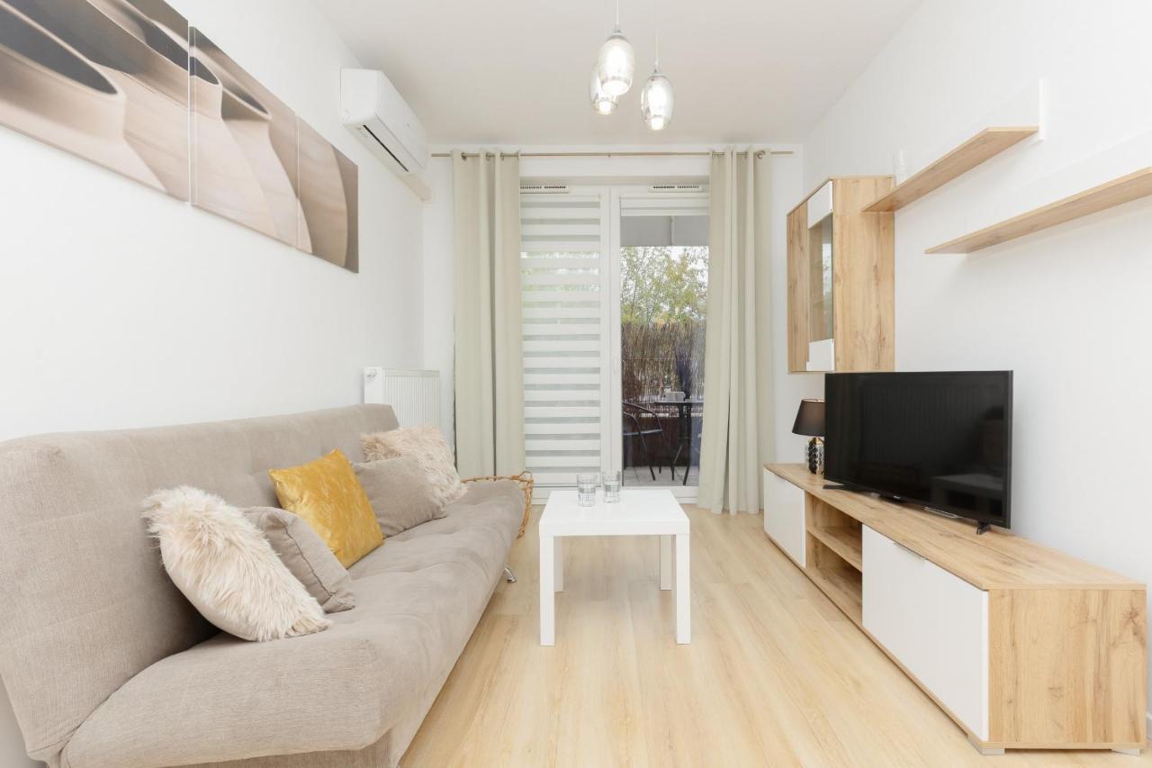 Apartment With Ac Warsaw Mokotow Business Centre By Noclegi Renters Экстерьер фото